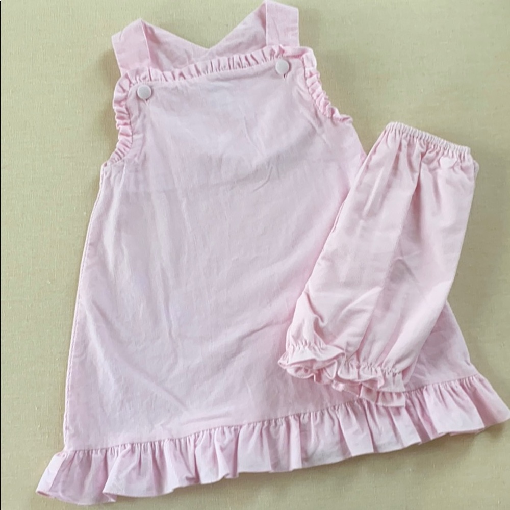 Petit Ami Corduroy Outfit